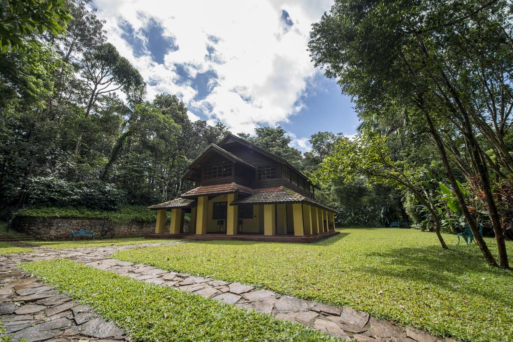 Pepper Trail Hotel Sultan Bathery Bagian luar foto